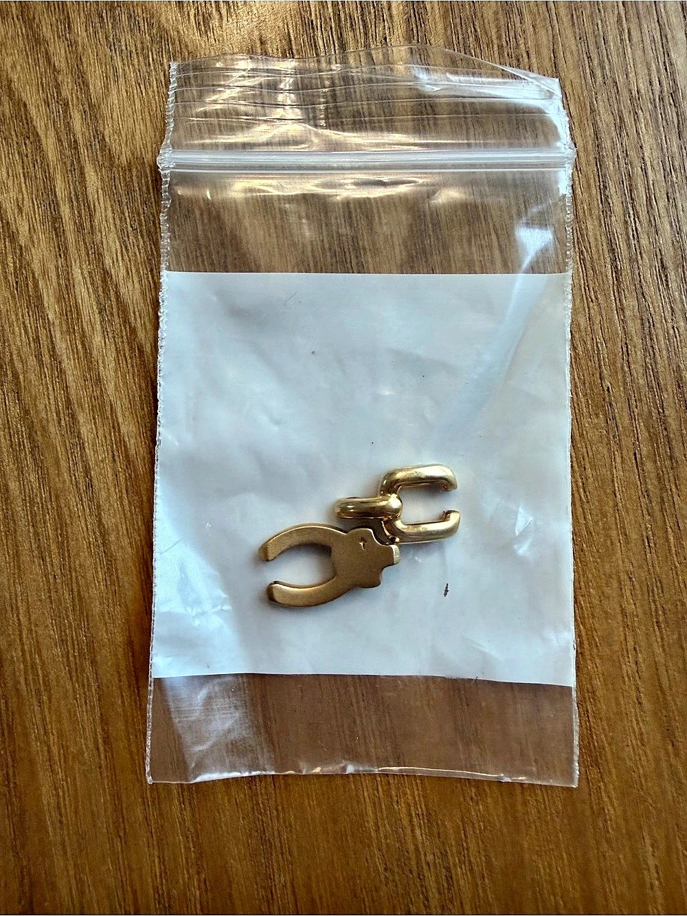 GUESS? Gold Watch - Picture 4 of 9